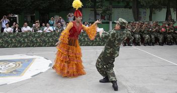 官兵联谊游戏有哪些游戏