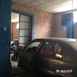 汽车维修汽车门多少钱