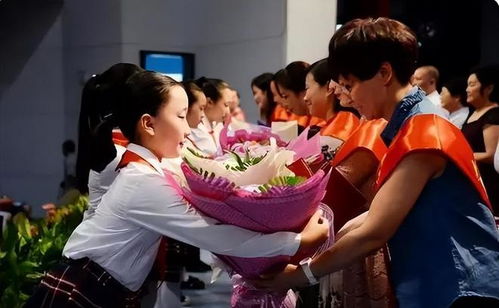 给女班主任老师送什么礼物 给女班主任老师送什么礼物