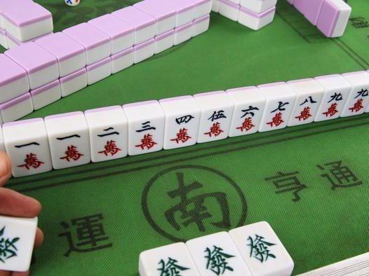 今日属牛麻将运势揭秘，运势如何？赢牌秘诀何在？
