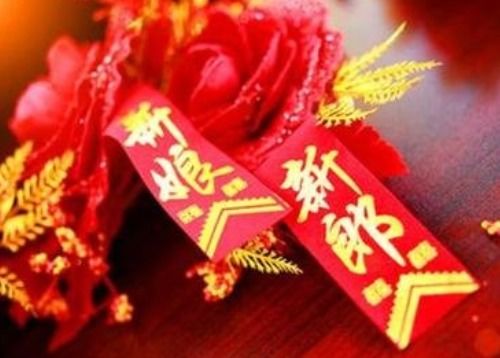 女八字配对合婚究竟怎么看？揭秘传统婚配奥秘！